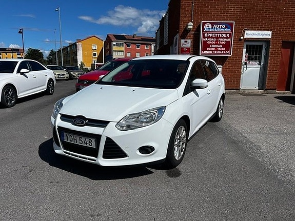 Ford Focus 3 of 5