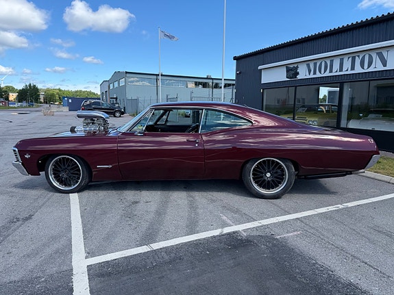 Chevrolet Impala 8 of 17
