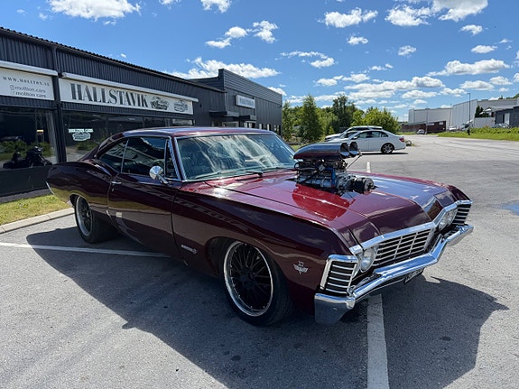Chevrolet Impala 3 of 17
