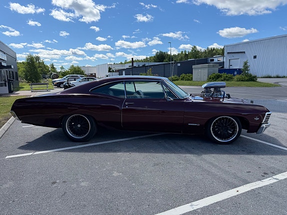 Chevrolet Impala 4 of 17