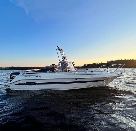 Cresent Cremo Dorado V23 2 of 5