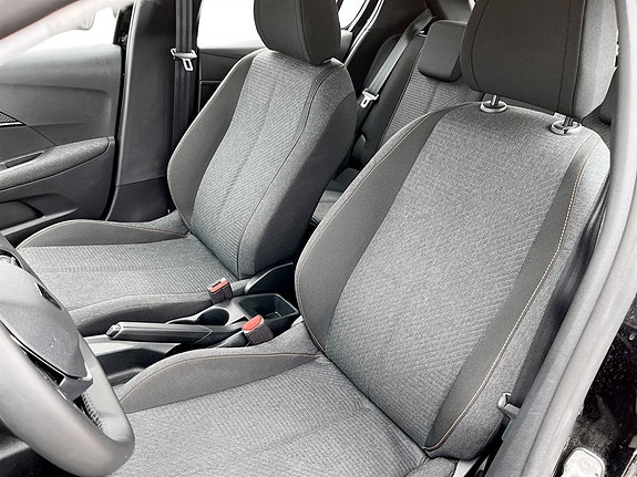 Peugeot 208 5 of 5
