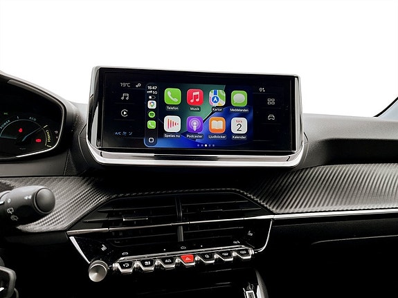 Peugeot 208 9 of 15