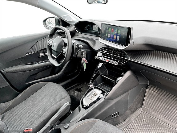 Peugeot 208 11 of 15