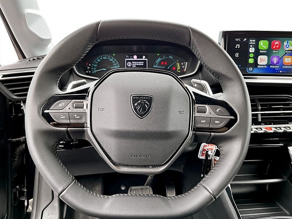 Peugeot 208 7 of 15