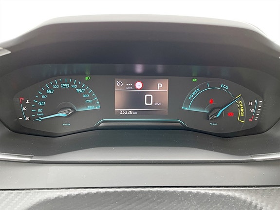 Peugeot 208 8 of 15