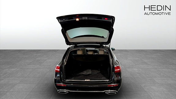 Mercedes-Benz E220 d 5 of 5