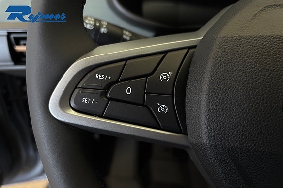 Dacia Sandero 10 of 20