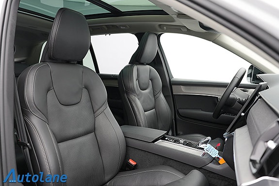 Volvo XC90 27 of 30