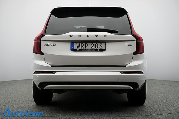 Volvo XC90 14 of 30
