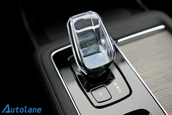 Volvo XC90 25 of 30