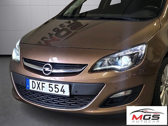 Opel Astra 10 of 30