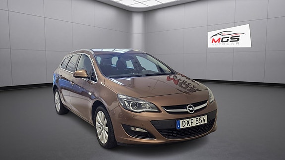 Opel Astra 2 of 5