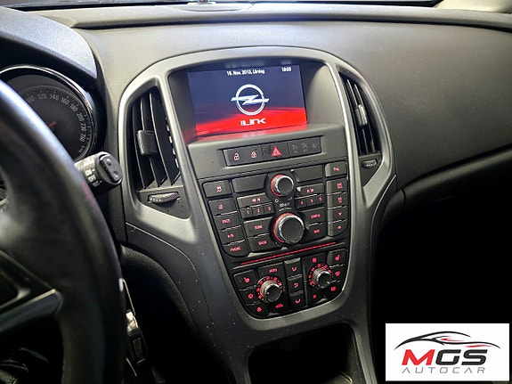 Opel Astra 18 of 30