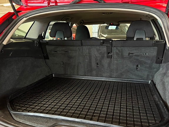Volvo V60 8 of 15
