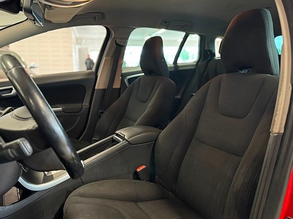 Volvo V60 5 of 5