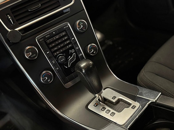 Volvo V60 15 of 15