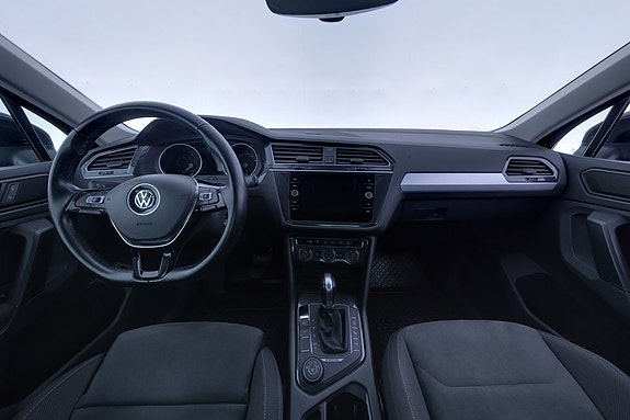 Volkswagen Tiguan 7 of 23