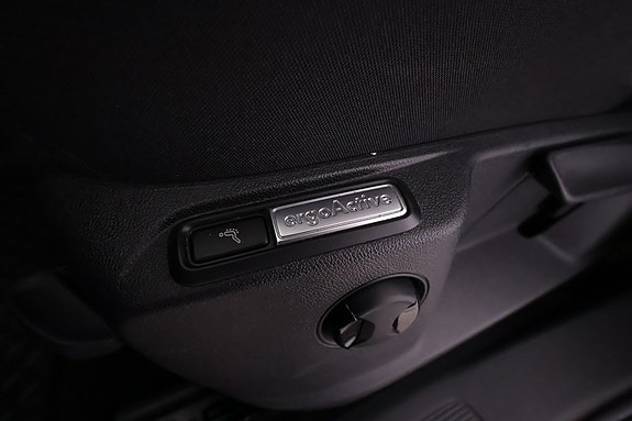 Volkswagen Tiguan 23 of 23
