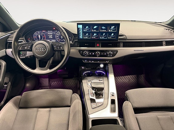Audi A4 10 of 23