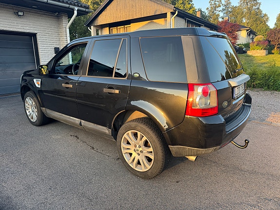 Land Rover Freelander 2 3 of 15
