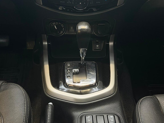 Nissan Navara 14 of 27
