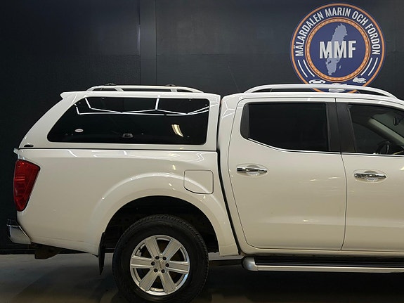 Nissan Navara 2 of 5