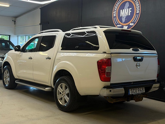 Nissan Navara 24 of 27