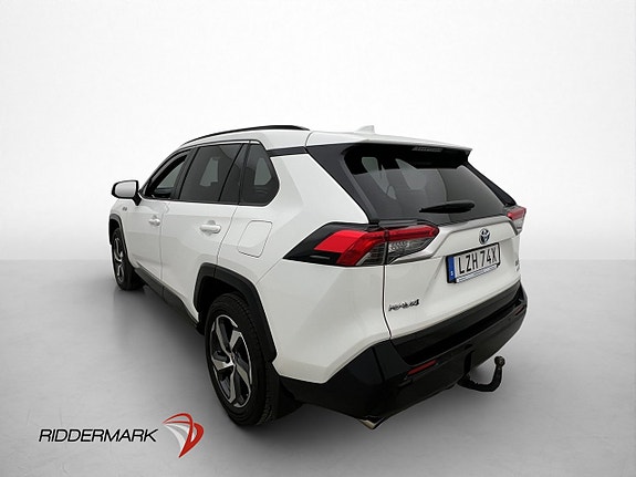 Toyota RAV4 Plug-in Hybrid 5 of 5