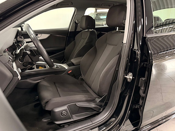 Audi A4 10 of 30