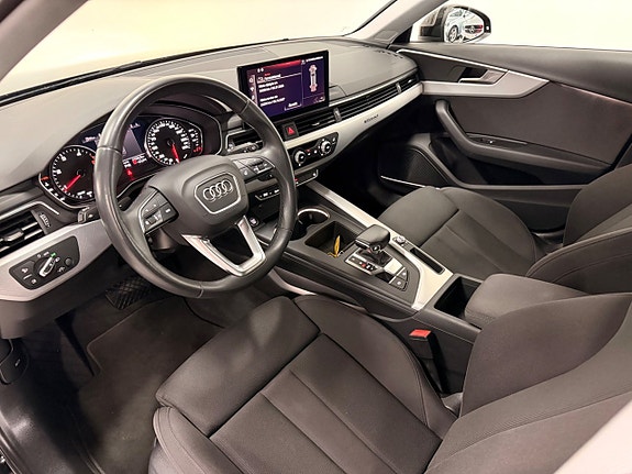 Audi A4 9 of 30