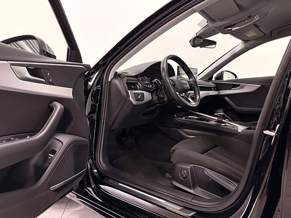 Audi A4 7 of 30