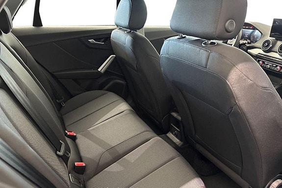 Audi Q2 21 of 21