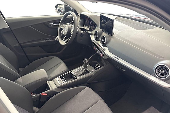 Audi Q2 19 of 21