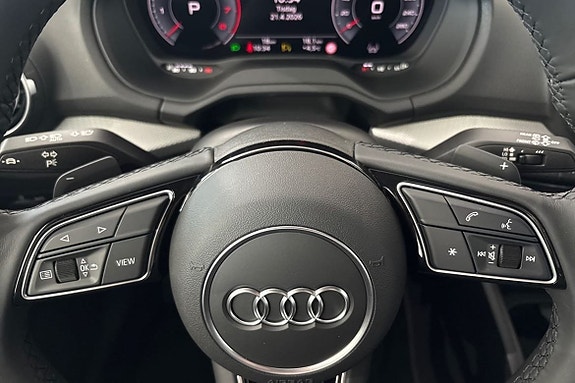 Audi Q2 13 of 21