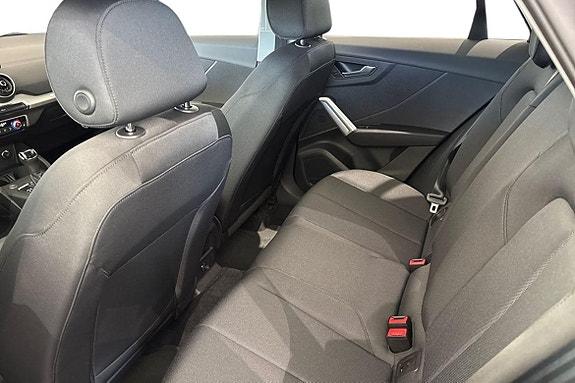 Audi Q2 20 of 21