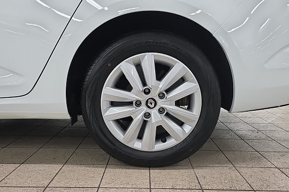 Renault Megane 17 of 21