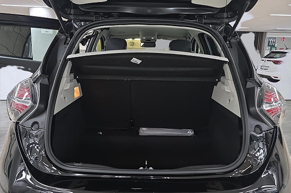 Renault Zoe 12 of 21