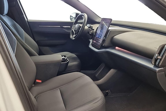 Volvo EX30 7 of 22