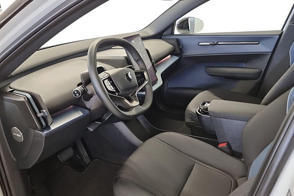 Volvo EX30 14 of 22