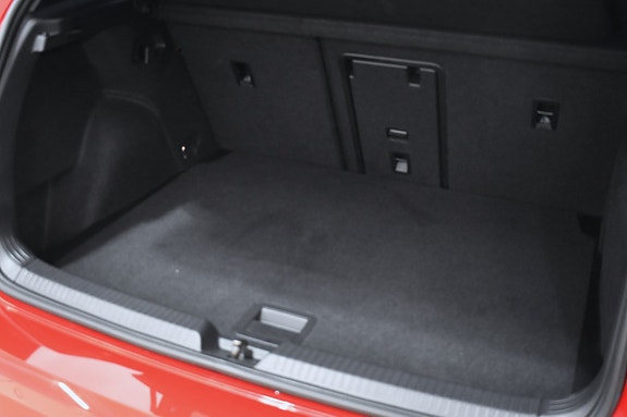 Volkswagen Golf I 5 of 18