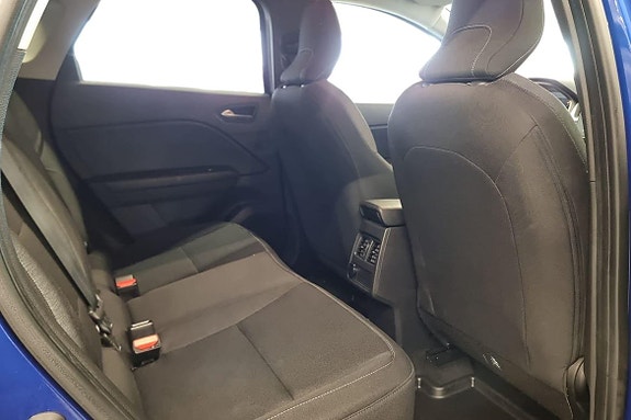 Renault Captur 9 of 21