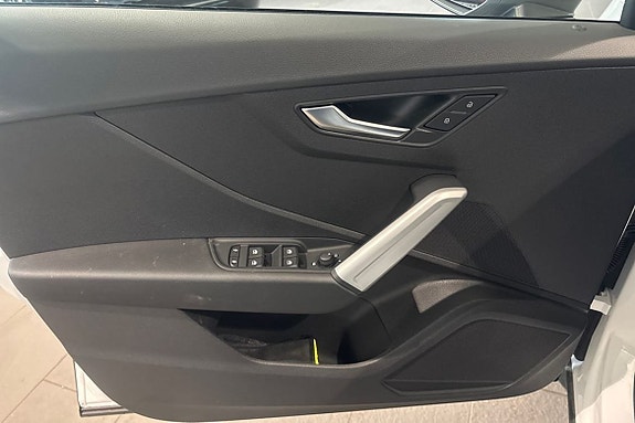 Audi Q2 14 of 22
