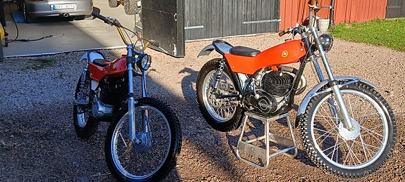 Motorbike Montesa Cota 247 2 of 3