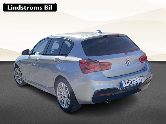 BMW 118d 4 of 18