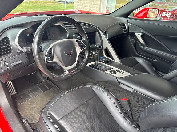 Chevrolet Corvette 5 of 18