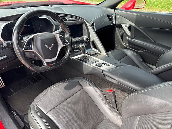 Chevrolet Corvette 18 of 18