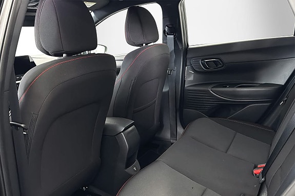Hyundai i20 6 of 16