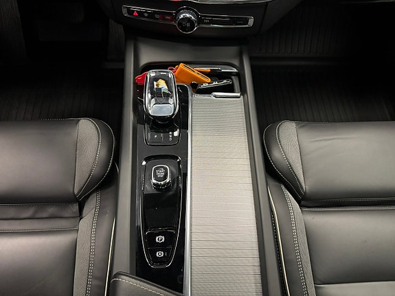 Volvo XC60 21 of 22