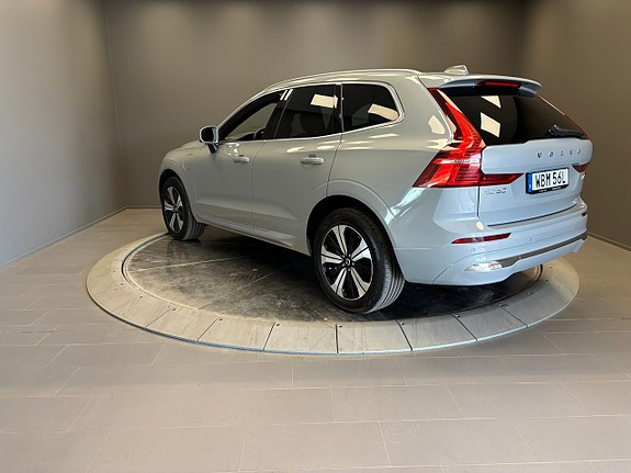 Volvo XC60 3 of 5